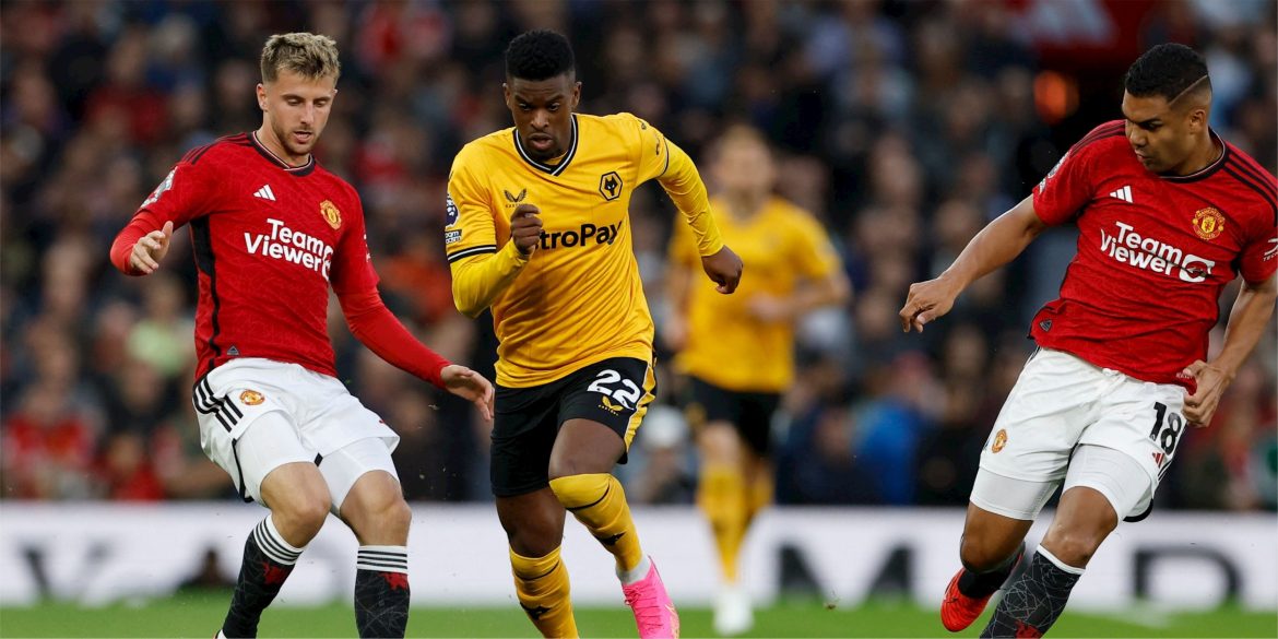 Wolves could replace Semedo by signing "wonderful" defender