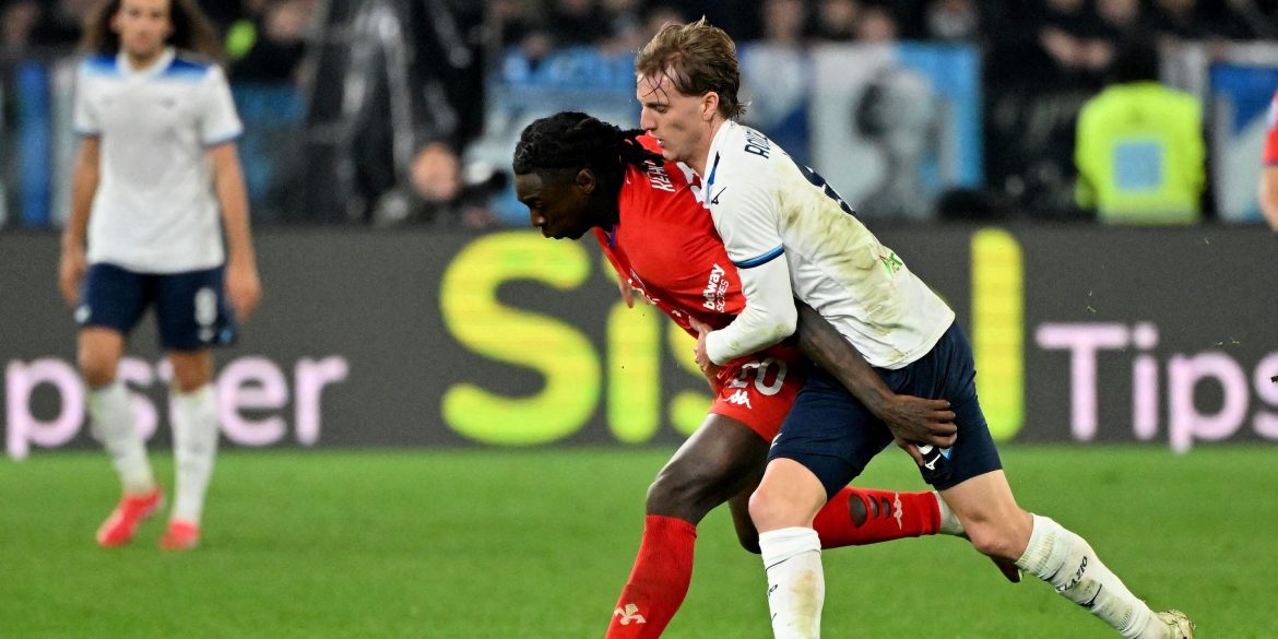 Approach made: West Ham now make first move for "remarkable" £44m striker